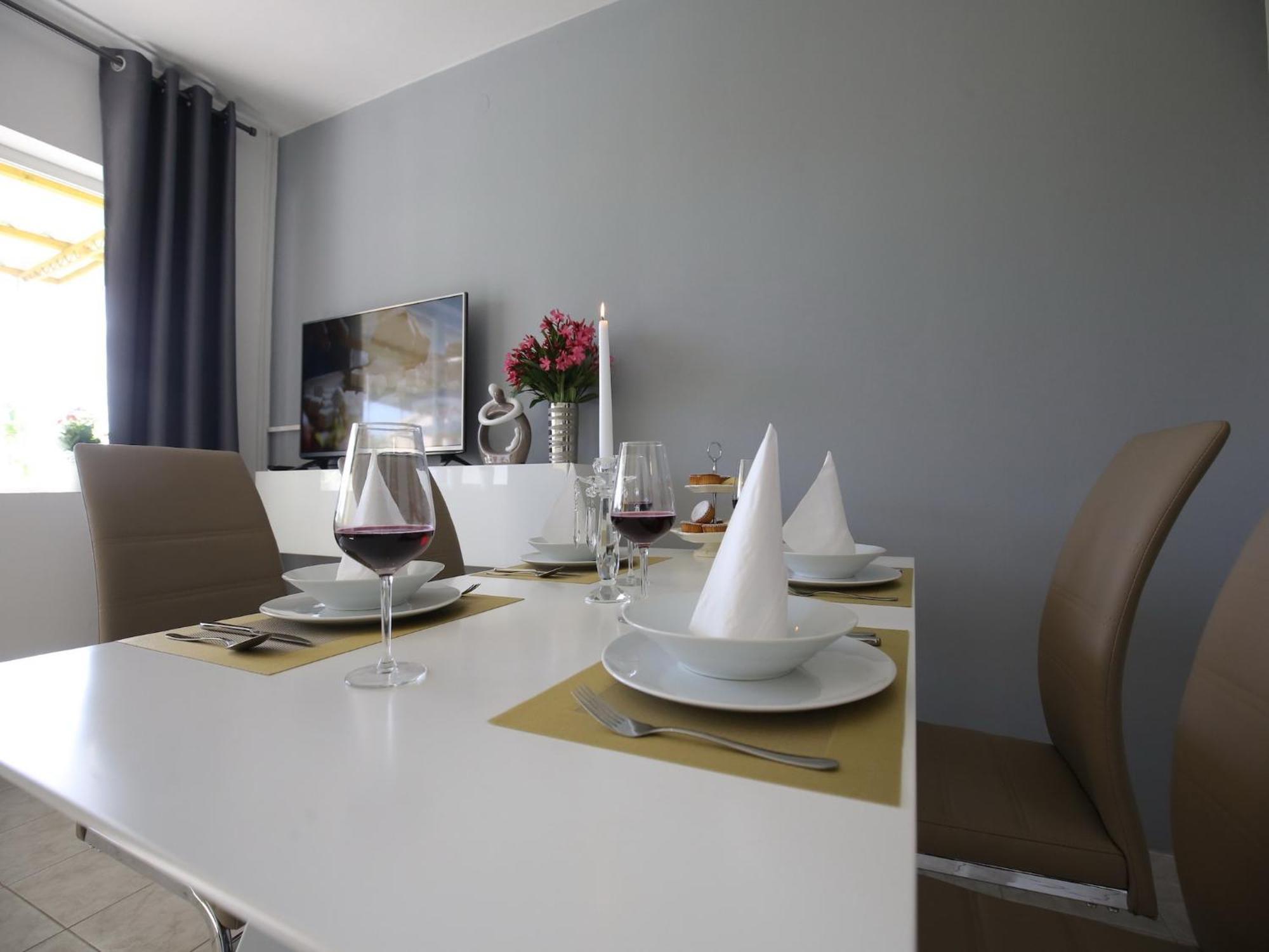 Scenic Holiday Home In Bibinje Near Sea מראה חיצוני תמונה