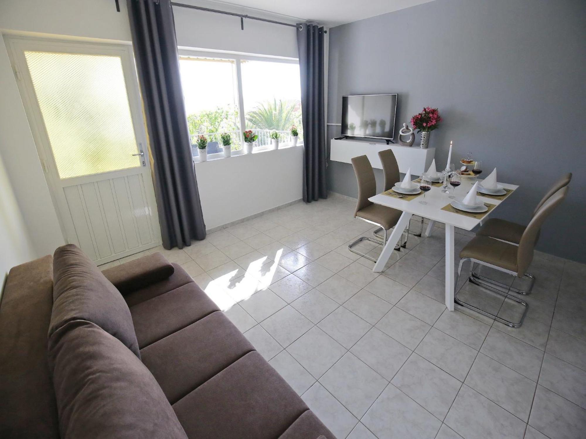 Scenic Holiday Home In Bibinje Near Sea מראה חיצוני תמונה
