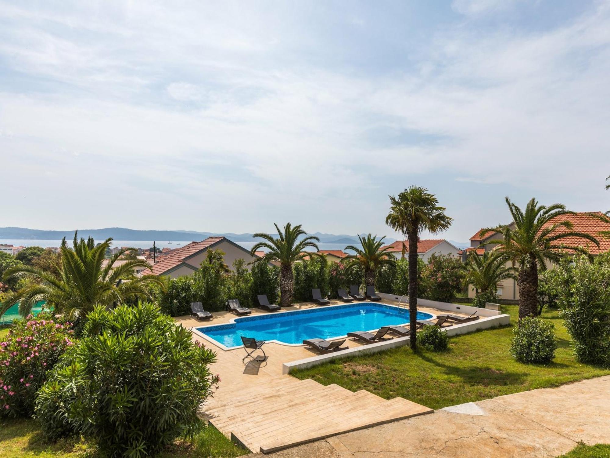 Scenic Holiday Home In Bibinje Near Sea מראה חיצוני תמונה